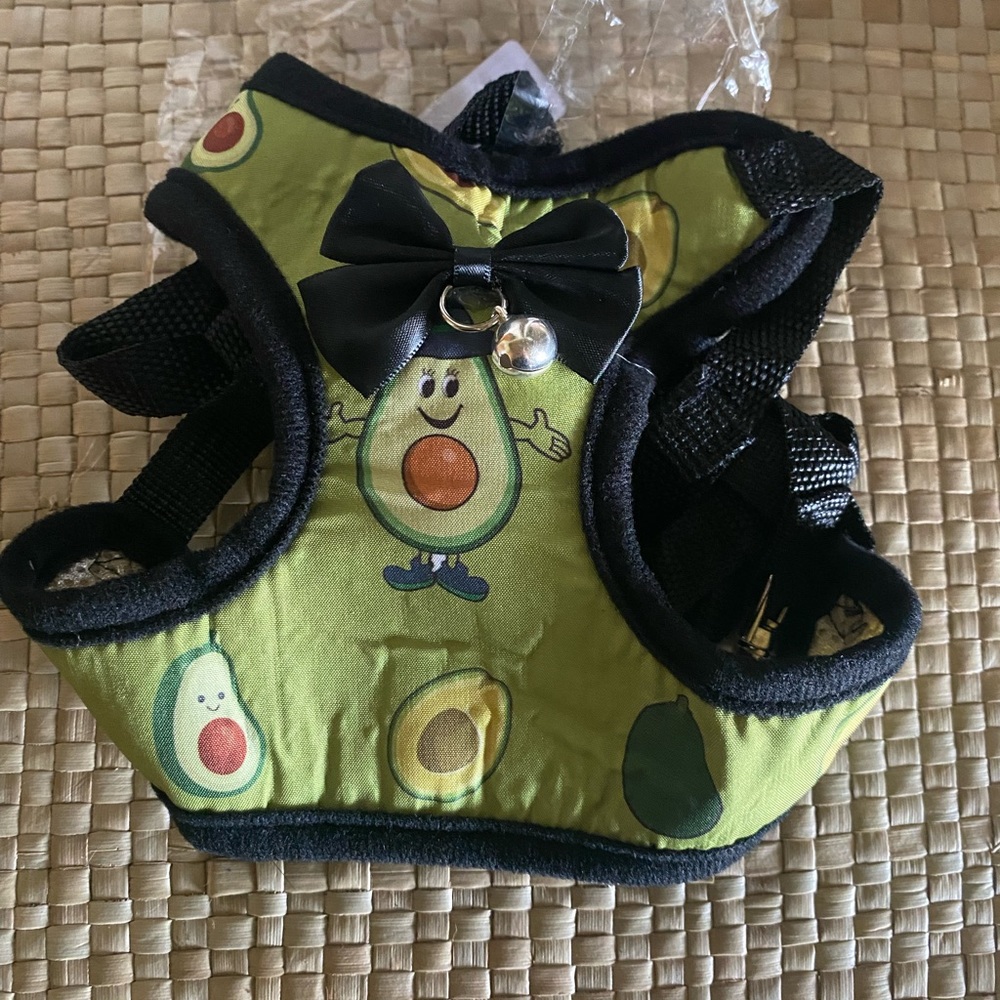 Harnes for small dogs